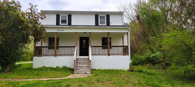 property at 4059 Oakleys Ln