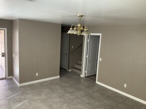 5522 Jacobs Field St in Las Vegas, NV - Building Photo - Building Photo