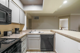 21 Rock Apartments- All Utilities Paid- in Wichita, KS - Building Photo - Interior Photo