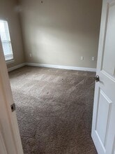 2684 Hibiscus Way in Dayton, OH - Building Photo - Building Photo