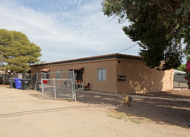 540 E Detroit St in Chandler, AZ - Foto de edificio - Building Photo