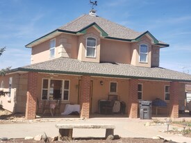 100 Bauer Ave in Mancos, CO - Building Photo