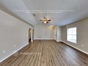 17032 Holmby Ct in Land O Lakes, FL - Building Photo - Building Photo
