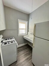 2028 7th St in Moline, IL - Building Photo - Building Photo