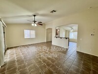 43385 W Chisholm Dr in Maricopa, AZ - Building Photo - Building Photo