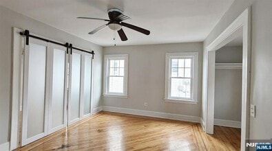 33 Norwood Pl in Bloomfield, NJ - Building Photo - Building Photo