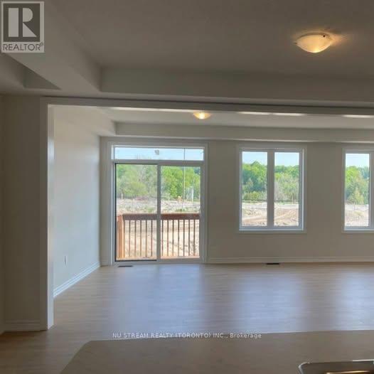 47 Kenneth Rogers Cres in East Gwillimbury, ON - Building Photo - Building Photo