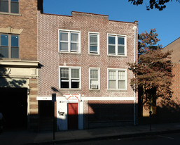 134 N 8th St Apartments