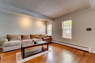 64 Nicoll St in New Haven, CT - Building Photo - Building Photo