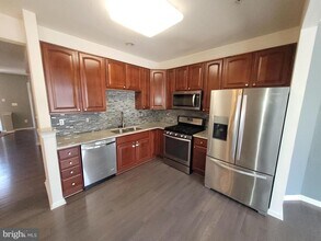 4008 Spirea Ct in Hyattsville, MD - Building Photo - Building Photo