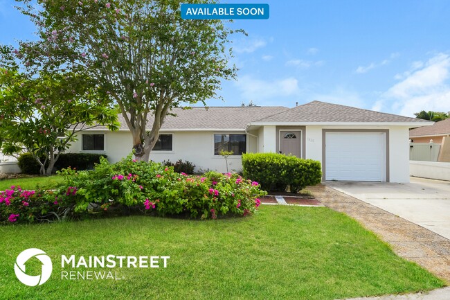 property at 1320 Arlington Cir