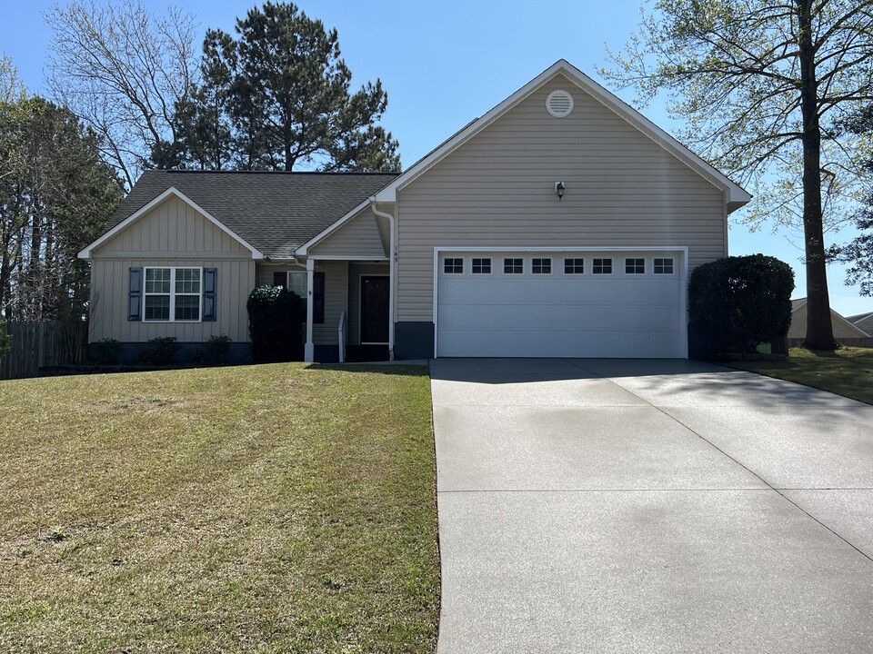 145 Broadleaf Dr in Jacksonville, NC - Building Photo