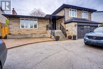 174 Bellamy Rd N in Toronto, ON - Building Photo - Building Photo