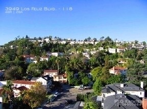 3949 Los Feliz Blvd-Unit -118 in Los Angeles, CA - Building Photo - Building Photo