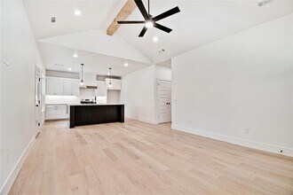 37 Copinsay Dr in Bella Vista, AR - Building Photo - Building Photo