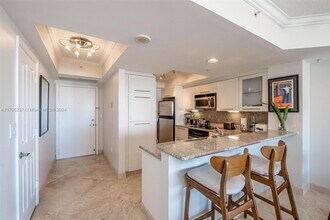 401 SW 4th Ave, Unit #1508 in Fort Lauderdale, FL - Building Photo - Building Photo