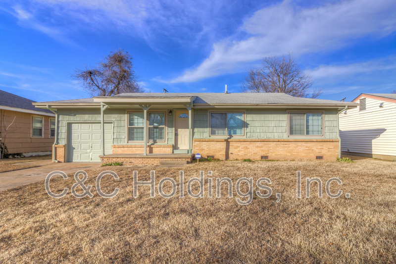 8923 E Newton Pl in Tulsa, OK - Building Photo