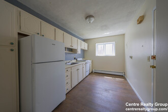 35 Westgate Rd, Unit #4 in Boston College, MA - Building Photo - Building Photo