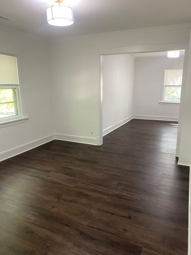 5701 N Keystone Ave in Chicago, IL - Building Photo - Building Photo