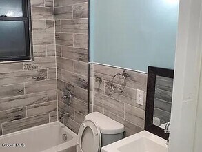 170 Washington Ave in Albany, NY - Building Photo - Building Photo