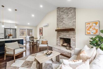 7 Old North Rd in Hudson, MA - Building Photo - Building Photo