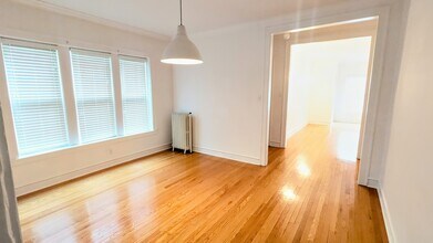 4011 N Avers Ave in Chicago, IL - Building Photo - Building Photo