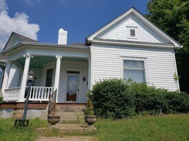 214 North Main Street in Elizabethtown, KY - Building Photo