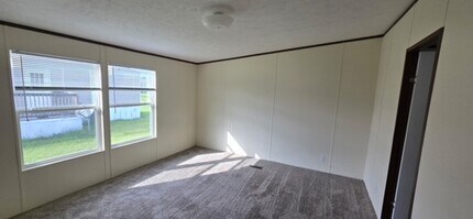521 Milan Ave in Lumberton, NC - Building Photo - Building Photo