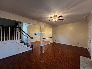 609 Creekside Ct in Chesapeake, VA - Building Photo - Building Photo