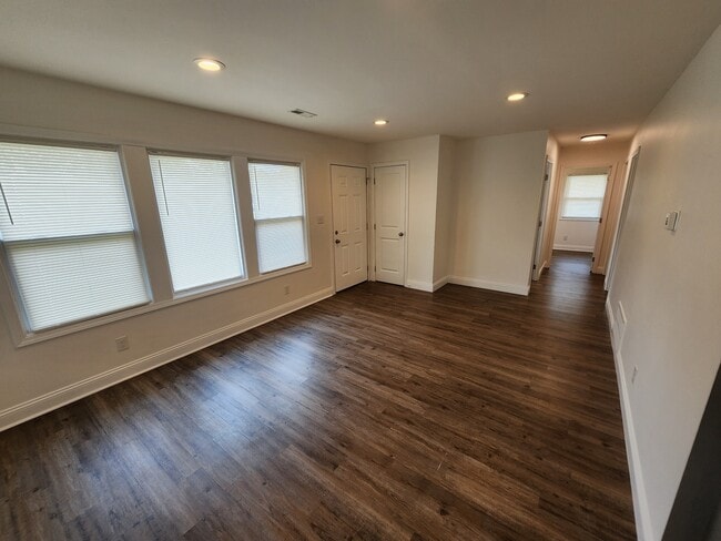 property at 2811 Alabama St