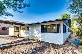 2940 N Cherry Ave in Tucson, AZ - Building Photo - Building Photo