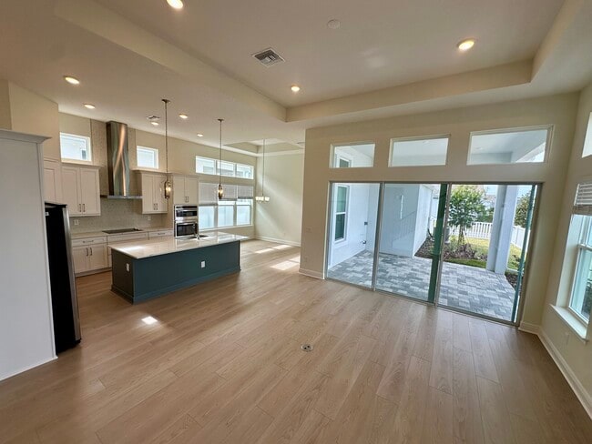 3481 Guanabana Xing in Wesley Chapel, FL - Building Photo - Building Photo