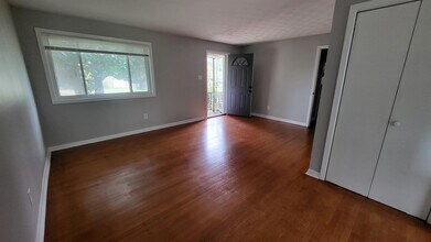 5150 Flamingo Rd in Memphis, TN - Building Photo - Building Photo