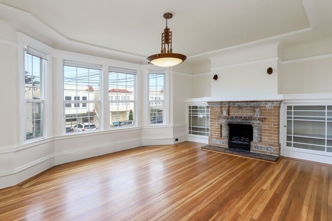 property at 848 42nd Ave