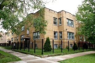 3000 W 61st St in Chicago, IL - Building Photo