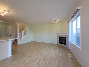 4350-4323 23 St NW in Edmonton, AB - Building Photo - Building Photo