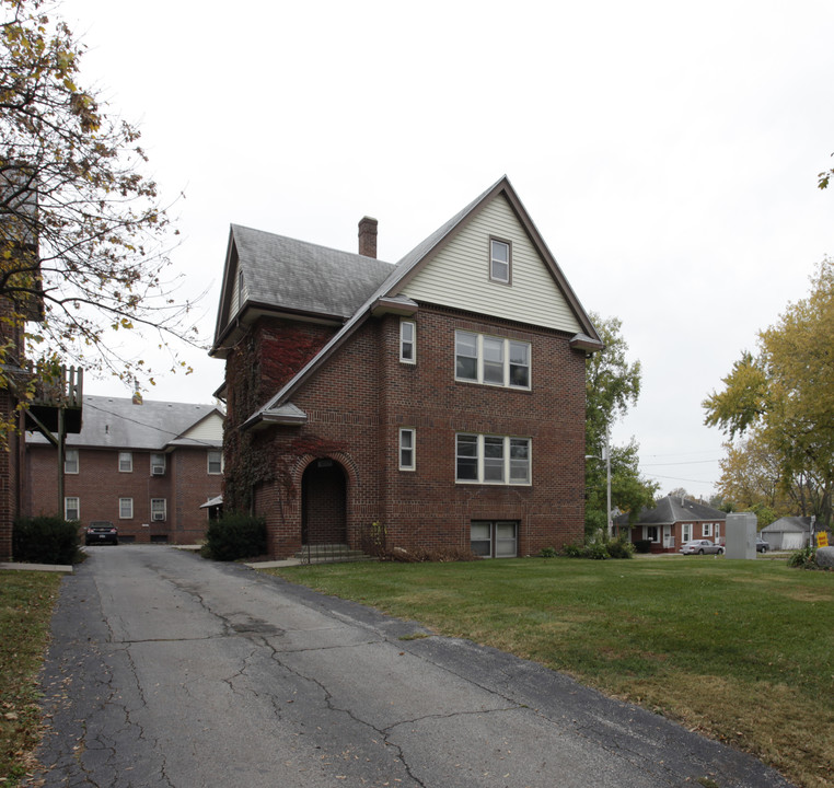 1025 31st St in Des Moines, IA - Foto de edificio