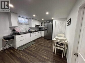 2725 Cappelletto Rd in Windsor, ON - Building Photo - Building Photo