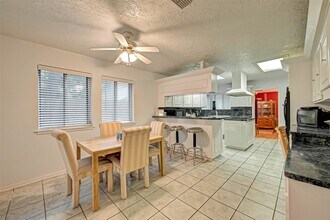 3631 Glenpine Dr in Houston, TX - Building Photo - Building Photo