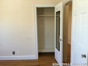 277 Washington St, Unit 3 in Somerville, MA - Foto de edificio - Building Photo