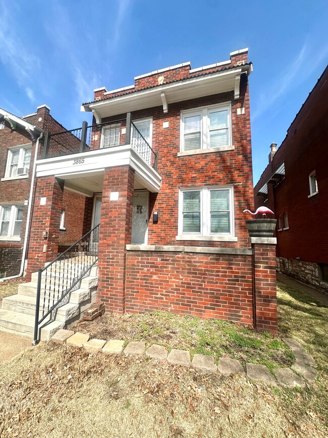 property at 3865 Alberta St