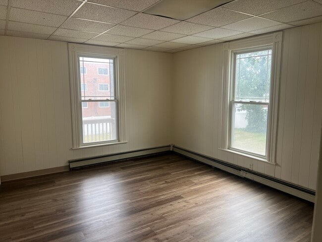 355 Winthrop St in Winthrop, MA - Foto de edificio - Building Photo