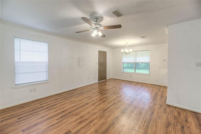 150 Dogwood St in Shepherd, TX - Building Photo - Building Photo