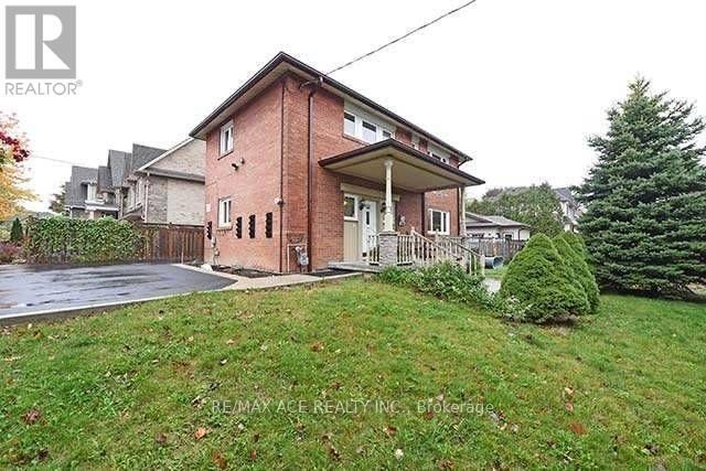 433 Orano Ave in Mississauga, ON - Building Photo