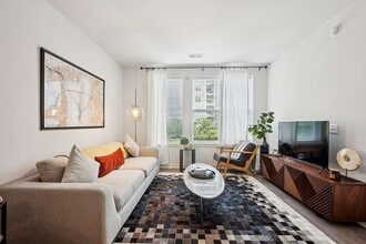 Cortland Columbia Pike in Arlington, VA - Foto de edificio - Building Photo