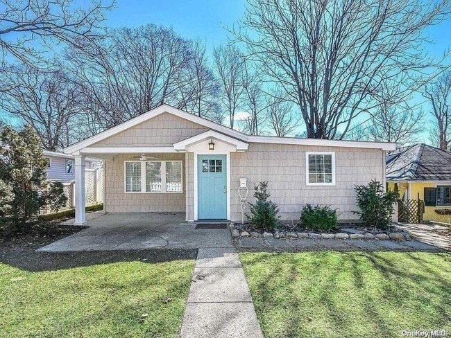 property at 125 W 15th Ave