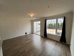 143 Admiral Ln in Bronx, NY - Building Photo - Building Photo