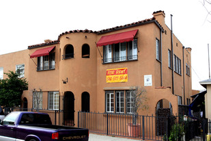 1045 Saint Louis Ave in Long Beach, CA - Building Photo