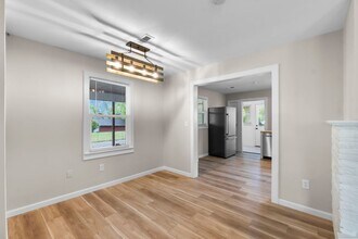 311 N Georgia St in Jackson, MO - Building Photo - Building Photo