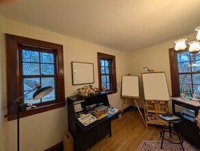 17 Pratt St in Chester, CT - Building Photo - Building Photo